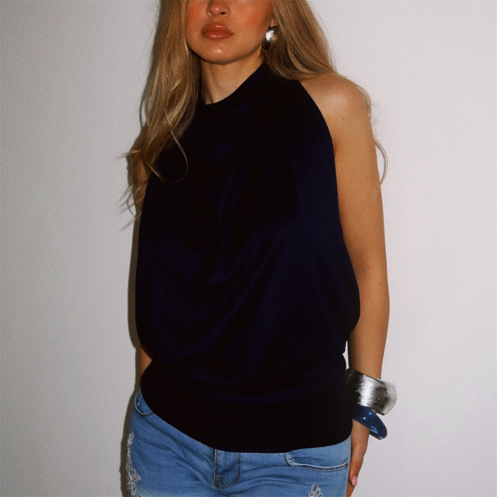 SUNTRACE BACKLESS TOP