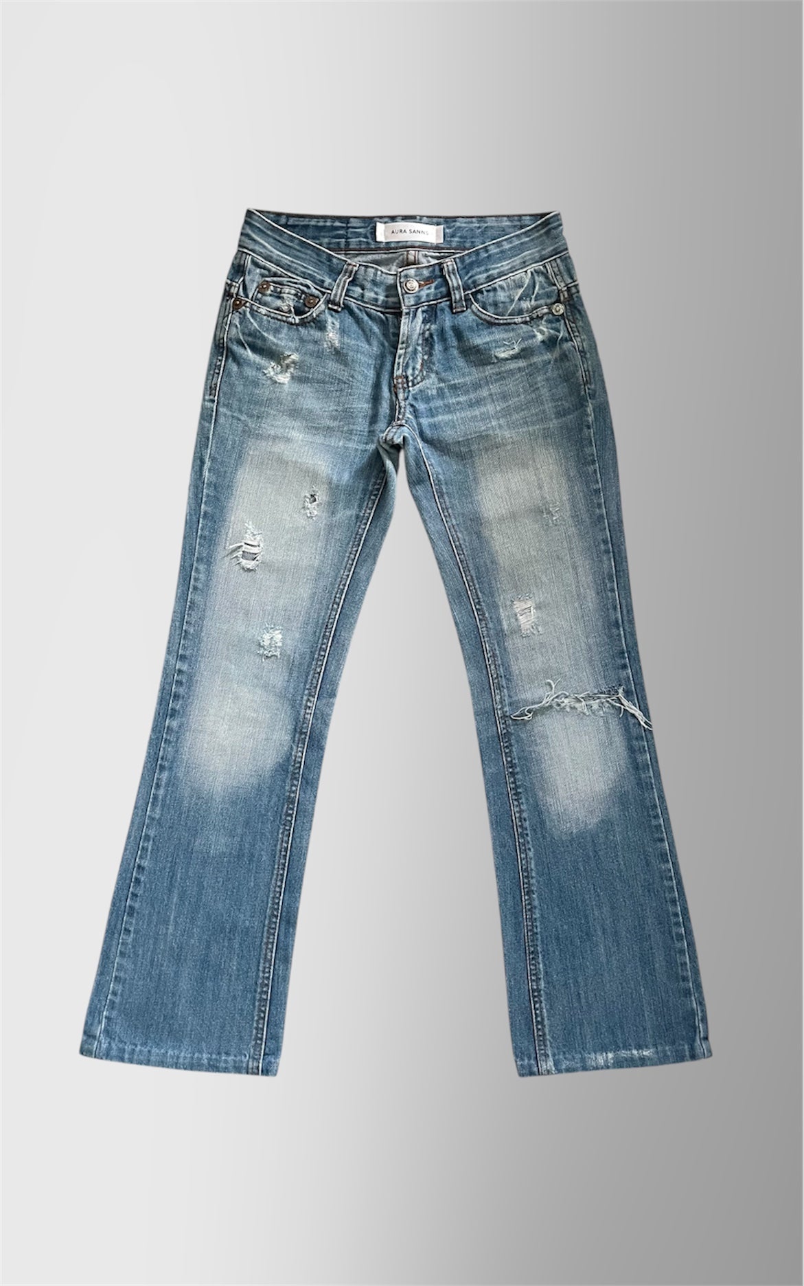 POCKET PATCH FLARE JEAN W26 L35 ONE OF ONE